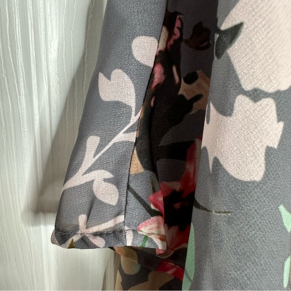 Kimono Grey & Pink Floral Sheer Size Extra Large - Picture 8 of 16